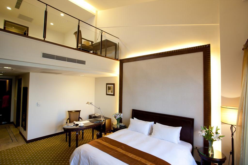 Les Hotel Tainan Esterno foto