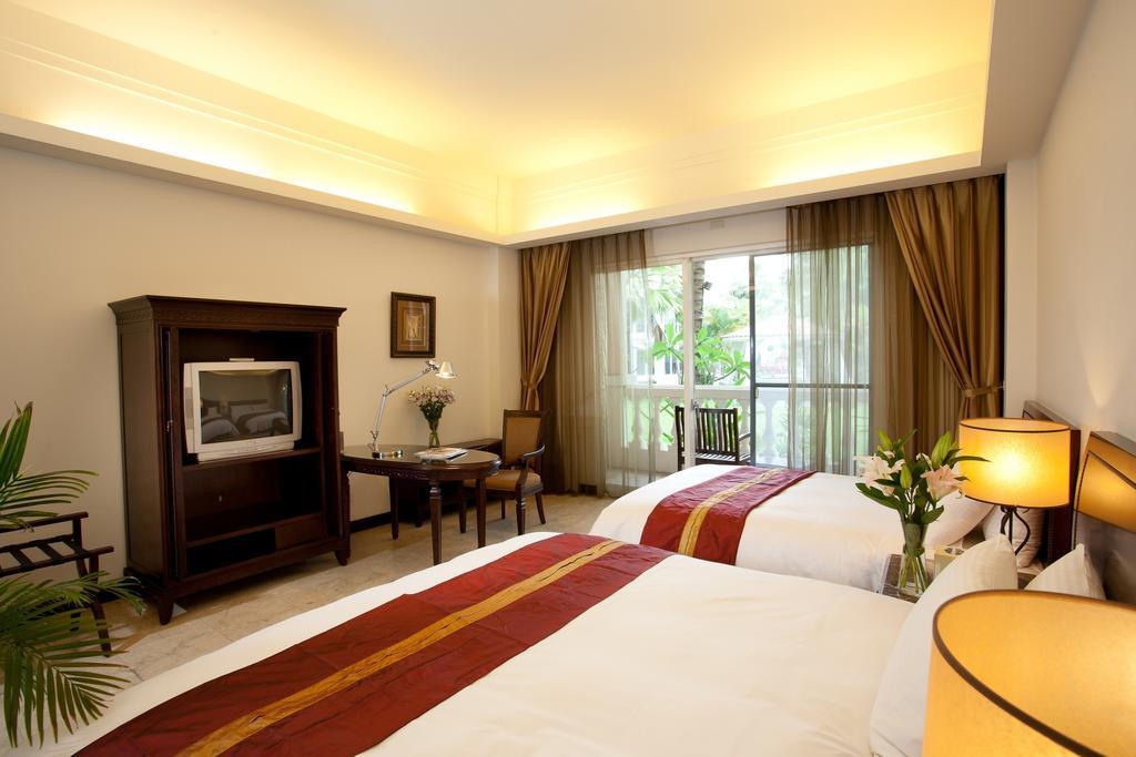 Les Hotel Tainan Esterno foto